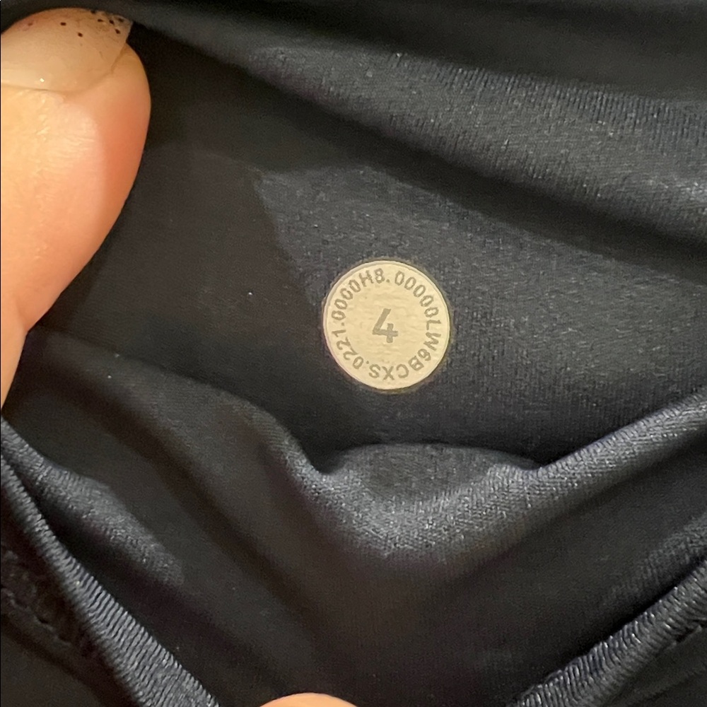 Lululemon Fast and Free High-Rise Crop II 23" *Non-Reflective size 4 - Picture 4 of 4